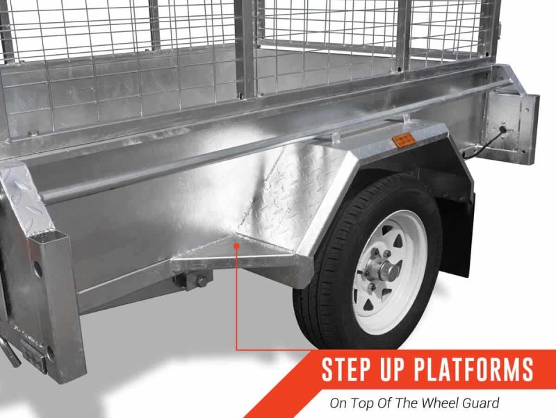 Box trailer with optional cage
