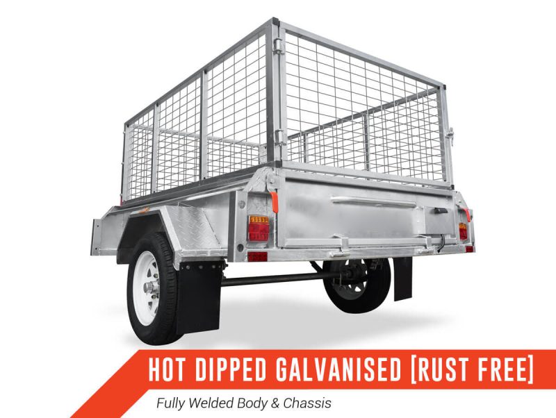 Box trailer with optional cage